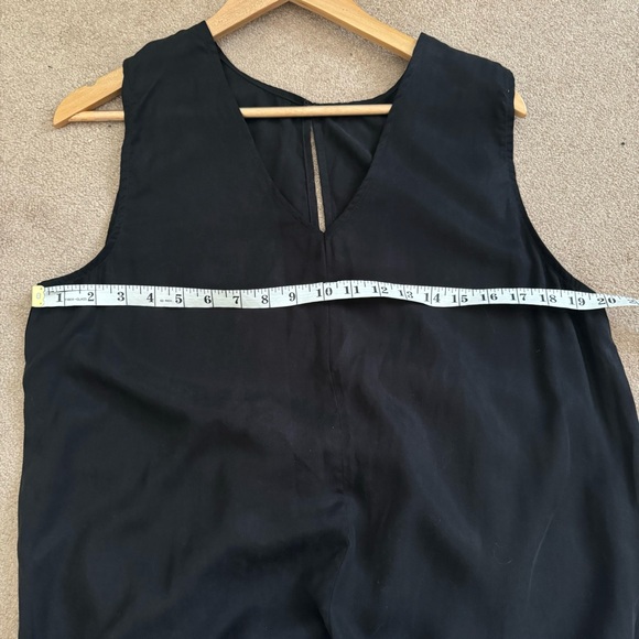 Black Sleeveless Jumpsuit - Picture 10 of 14